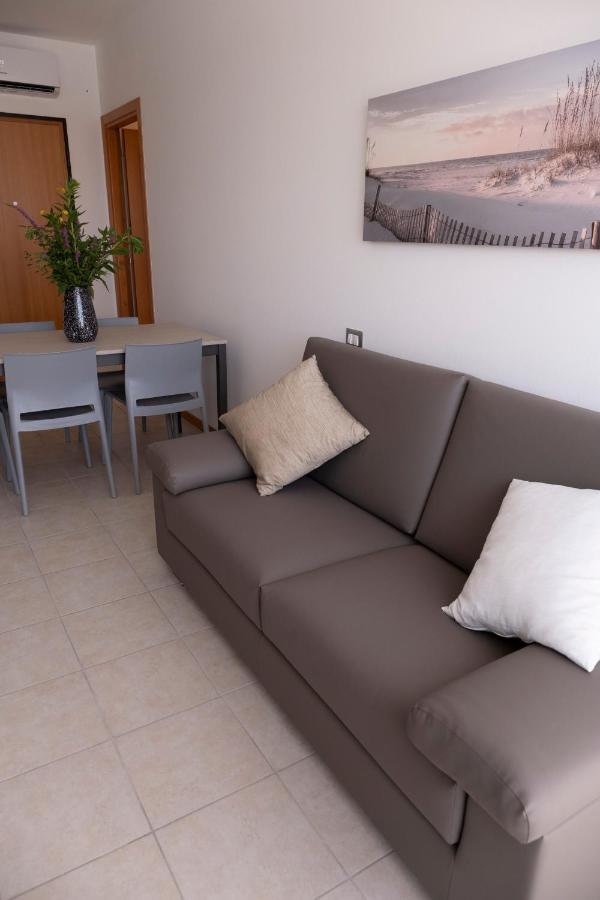 Sky Sun & Sea Apartment Кавалино-Трепорти Екстериор снимка
