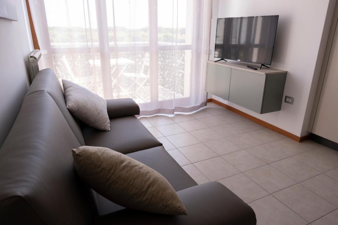Sky Sun & Sea Apartment Кавалино-Трепорти Екстериор снимка