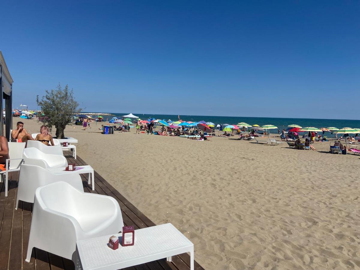 Sky Sun & Sea Apartment Кавалино-Трепорти Екстериор снимка
